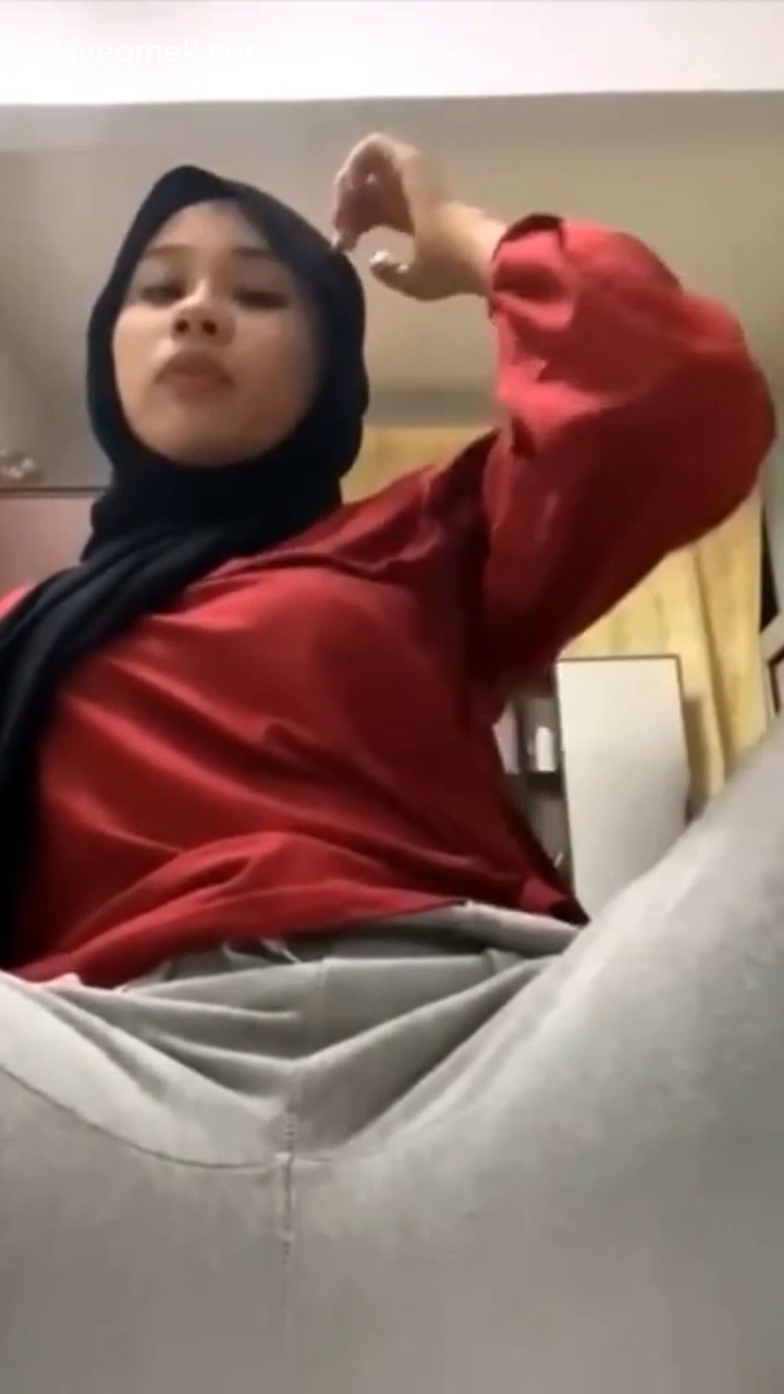 Ketagihan Colmek Cewek Jilbab Ini Beneran Sange